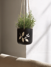 Leaflet Planter (Small)