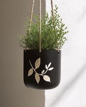 Leaflet Planter (Small)